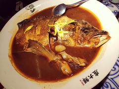 -卢大鲜鱼头捞饭(美利广场店)