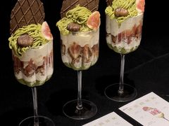 -明洞阿姨·韩式酱蟹烤肉·创意料理(望京1988创始店)