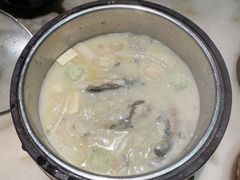 豆浆一锅鲜-佬麻雀·新湘菜(珠海金发购物中心店)