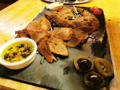-囧吉香生蚝牛排馆(湖北路店)