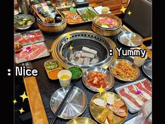 -何发发和牛烧肉·鳗鱼榴莲放题自助(乐峰广场店)