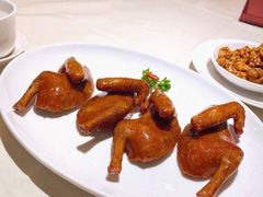 烤乳鸽-利苑酒家(金宝店)
