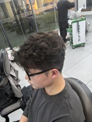 -尤司男士国潮理发馆