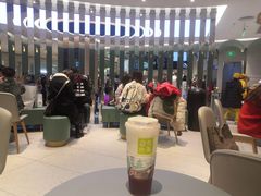 -奈雪的茶(亨特国际广场店)