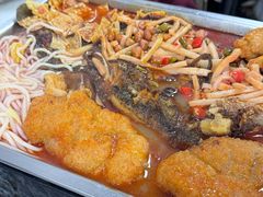 螺蛳粉烤鱼-在巷子里的烤肉店·螺蛳粉烤鱼·牛蛙(和美城店)