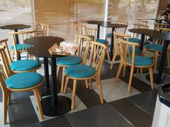 用餐区-可颂坊(中心书城店)