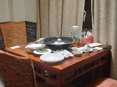 -茸梅路右拐龙虾-农家菜(松江店)