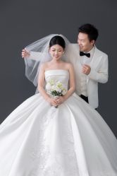 -秦皇岛我和你婚纱摄影工作室
