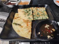 海鲜葱饼-烤路里·韩国品质自助烤肉(石路天虹4号店)