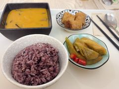 -轻蔬不用等·素食(江苏路店)