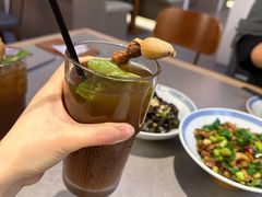 -云海肴·汽锅鸡·云南菜(天山百盛优客店)