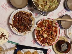 -堂瓦里·33年传统赣菜(第一街区店)