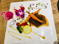 香煎菲力牛排-威克特披萨汉堡