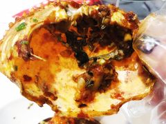 -凤凰路何眼镜香辣蟹(花果园店)