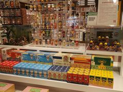 -泡泡玛特POPMART(蓝色港湾店)