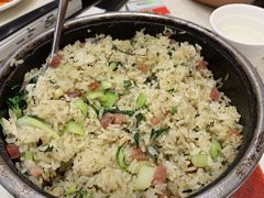 -沪华海鲜大酒楼(南汇店)