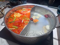 -椰子湾·海南火锅·糟粕醋·椰子鸡(正大广场店)