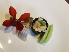 鸿运山楂鹅肝-鲤院·新中式美学·庭院餐厅(夫子庙店)