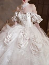 -PAI婚纱礼服设计馆【大牌租赁/高级定制】