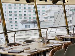 -杏荟旋转餐厅(广州爱群店)