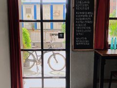 -转山咖啡(松柏社区店)