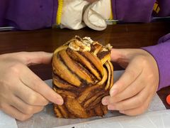 -VERIE BAKEHOUSE
