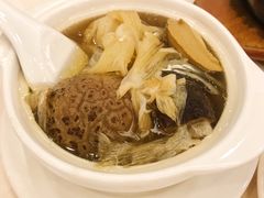 足料佛跳墙-阿一鲍鱼海鲜酒家(苏丹依斯迈路店)