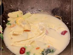 -鲜潭蒸汽石锅鱼(五道口购物中心店)