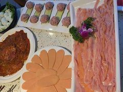 -二荆条·蜀鲜汇城市森林火锅