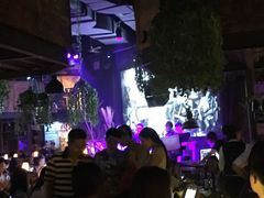 -胡桃里音乐酒馆(万科城市广场店)