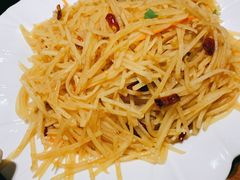 -95号酱骨·一块豆腐(展春园西路店)