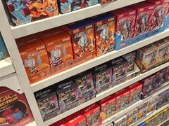 -名创优品(山东青岛华润万象城店)