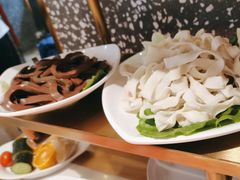 -川中渝夫火锅(新西街店)