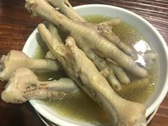 药膳凤爪-黄祥华养生堂·炖汤·营养蒸饭(岭南天地店)