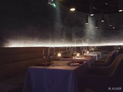 -Bo Lounge & BOA Club