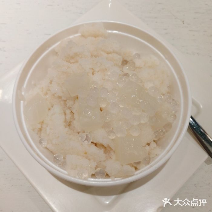 聪嫂私房甜品(旺角花园街店)龍眼椰果冰图片