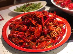 一大盆虾-沪小胖·小龙虾·蓝龙王(八佰伴店)