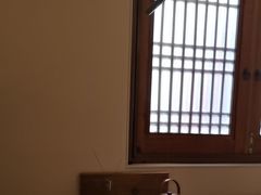 -隐溪茶馆(静安寺店)