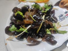 -人民公社铁锅炖·东北菜(卫国道店)