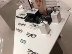 -吴良材眼镜(南翔印象城MEGA店)
