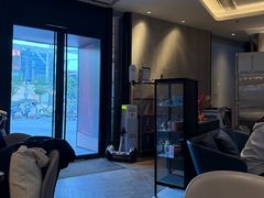 -必胜客(尹山湖歌林公园店)