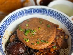 -沪西老弄堂面馆(定西路店)