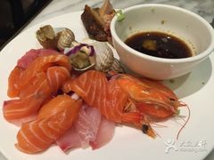 -城市名人酒店-喝彩西餐厅(名人城市广场店)