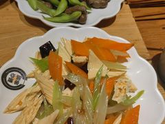 -聚点串吧·北京烧烤(赵登禹路店)