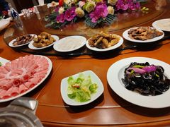 -天宜隆蘑菇宴火锅(石景山旗舰店)