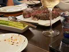 -卡佩罗意大利餐厅及酒吧Al Cappello Trattoria