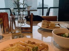 -龙之梦万丽酒店青餐厅