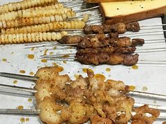 -马路边上·小海鲜烧烤(八一路店)