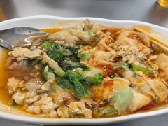 -后街女孩肠粉店