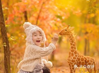 「俏皮家族儿童摄影·影像机构」 今年的秋天很美而且很
